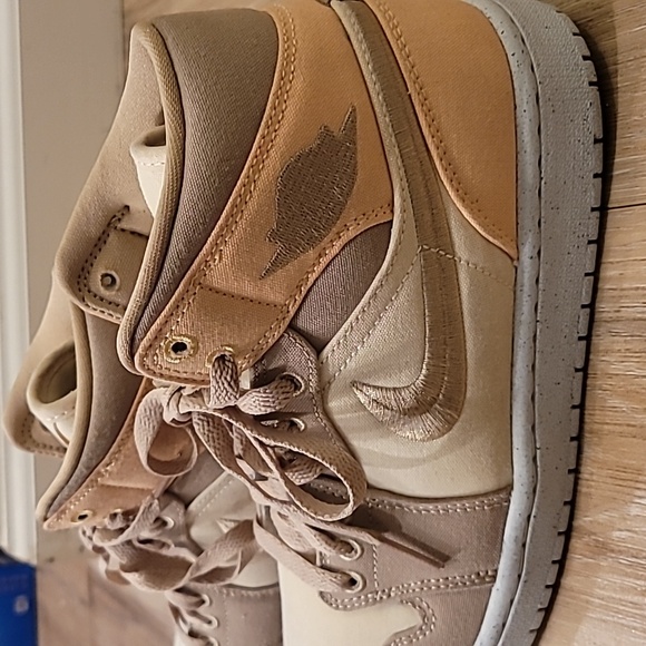 Nike Air Jordan 1 Mid SE Muslin Canvas - Picture 5 of 10